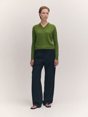 Sligo V-Neck Pickle Green