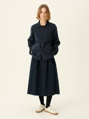 Rue de Tokyo Jacke Cameron Navy Tragebild mit passendem Rock