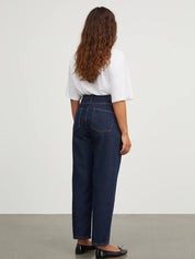 Skall Studio Andy Oversized Tee Weiß Model Backansicht