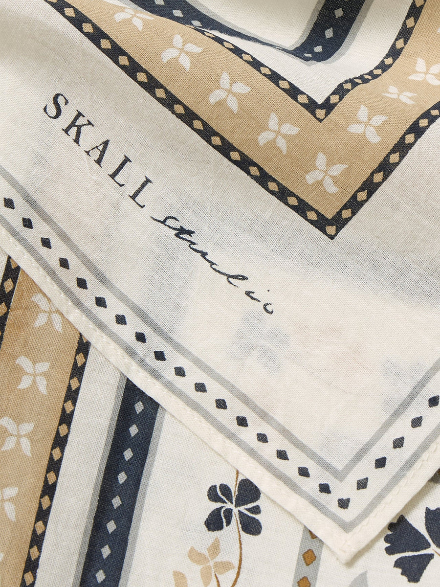 Skall Floral Scarf Ivory